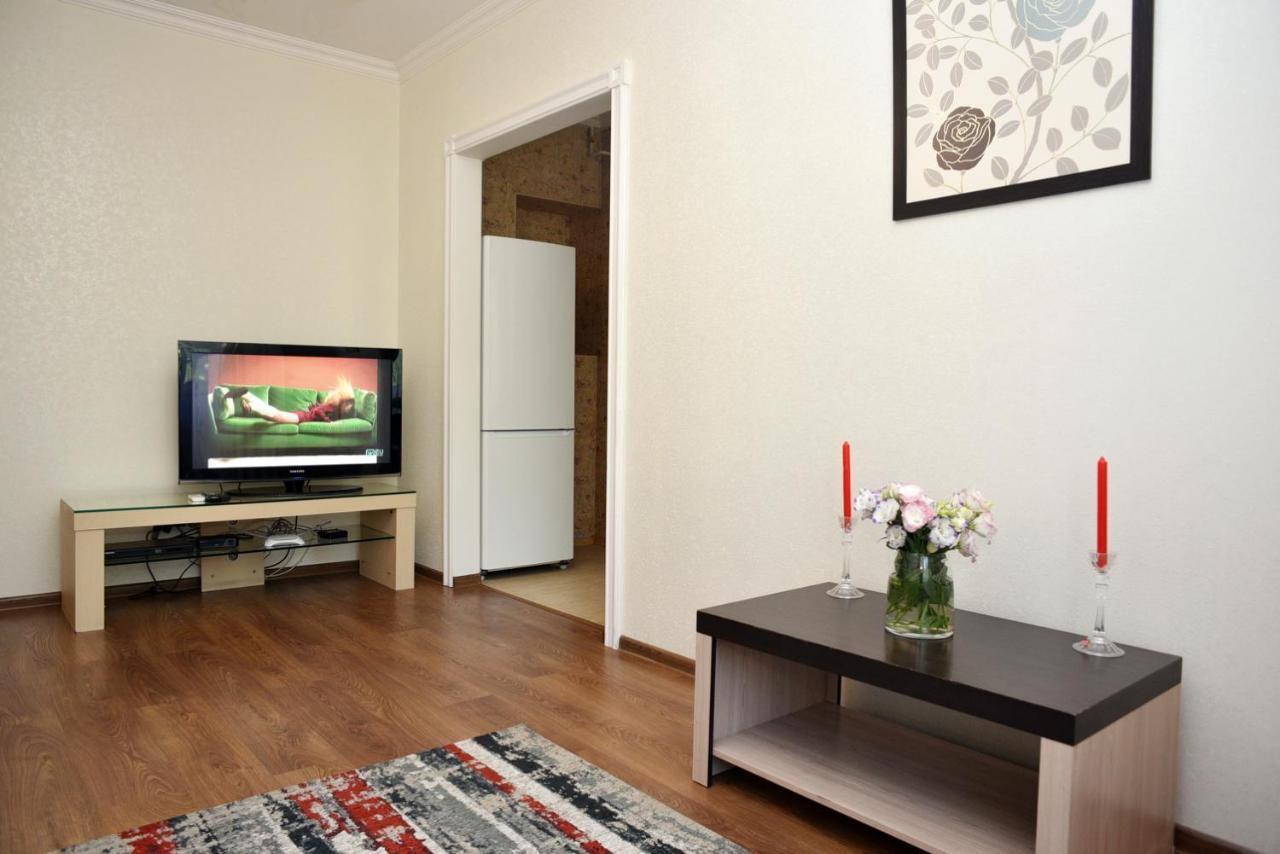 Premium Rent In Kiev Centre - Kiev Apartment ภายนอก รูปภาพ