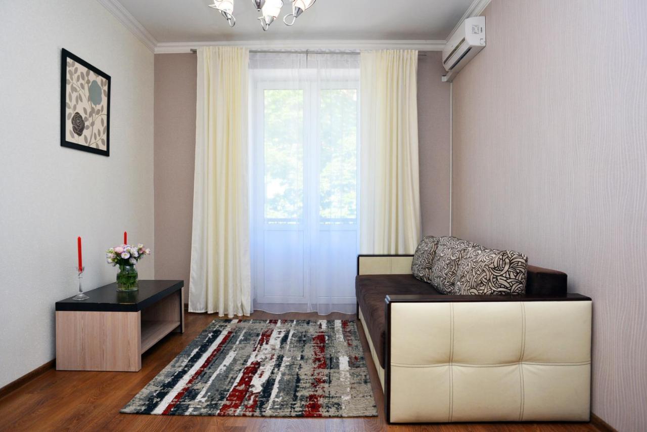Premium Rent In Kiev Centre - Kiev Apartment ภายนอก รูปภาพ