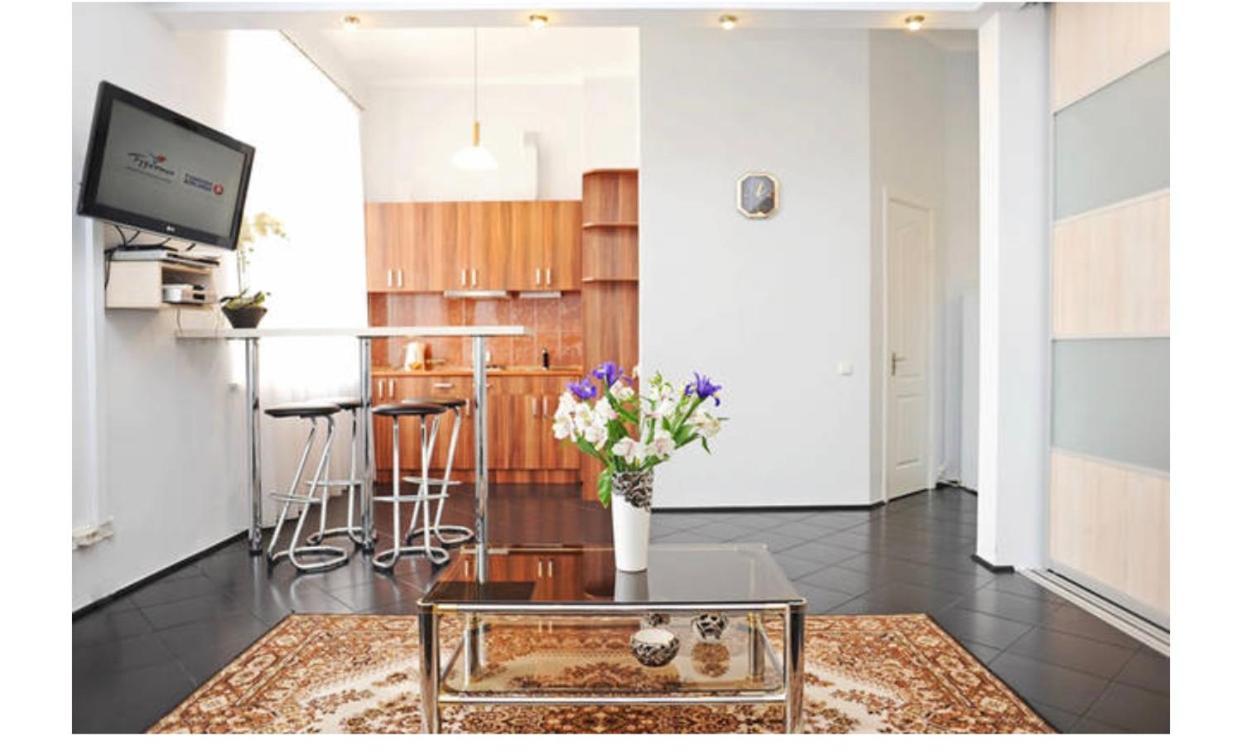 Premium Rent In Kiev Centre - Kiev Apartment ภายนอก รูปภาพ