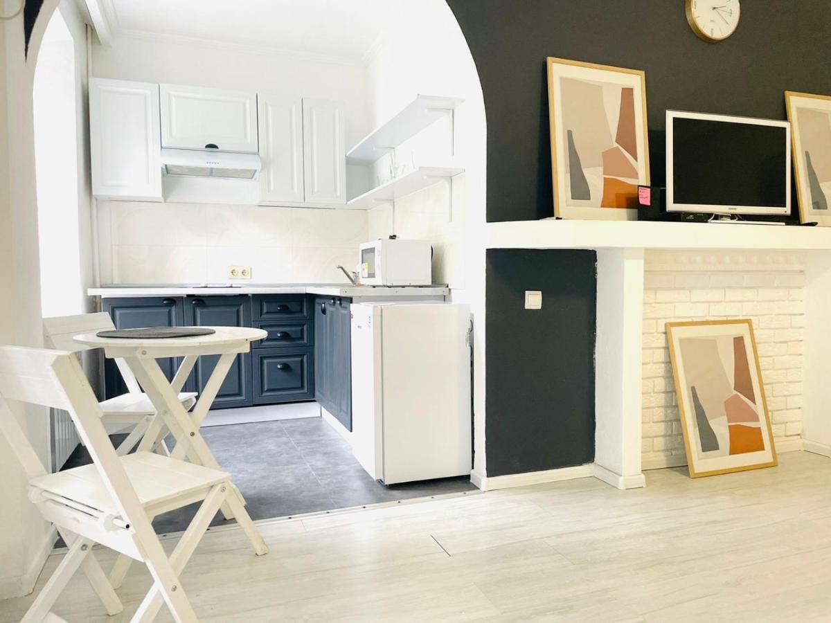Premium Rent In Kiev Centre - Kiev Apartment ภายนอก รูปภาพ