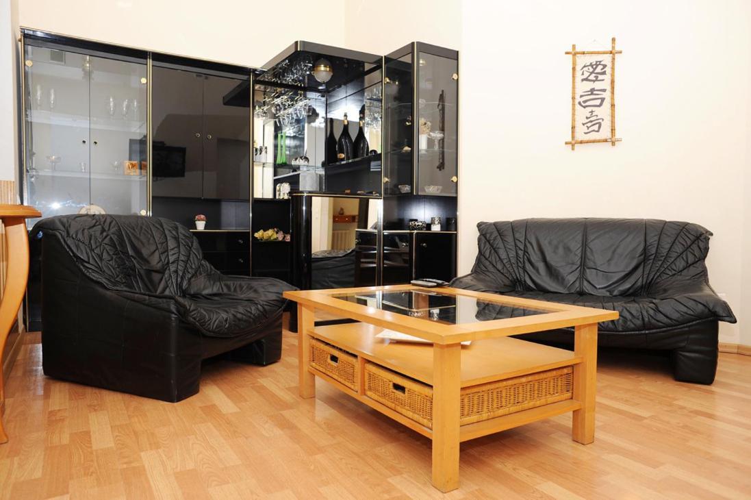 Premium Rent In Kiev Centre - Kiev Apartment ภายนอก รูปภาพ
